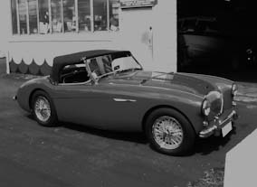 Austin Healey soft top using black Everflex.