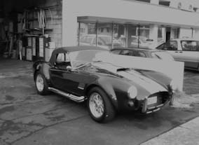 AC Cobra soft top, using Everflex.